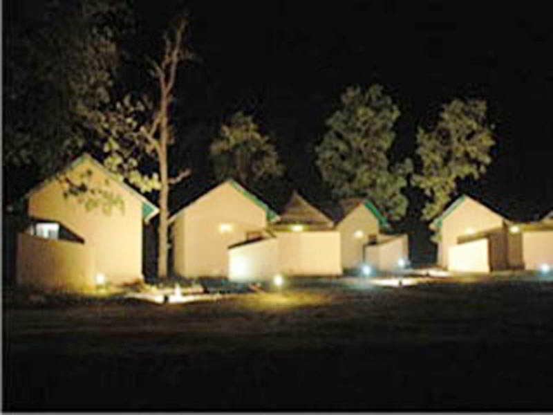 Tiger Lagoon Hotel Bandhavgarh National Park ภายนอก รูปภาพ