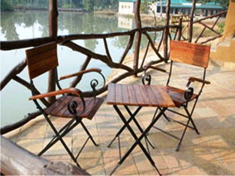 Tiger Lagoon Hotel Bandhavgarh National Park ภายนอก รูปภาพ