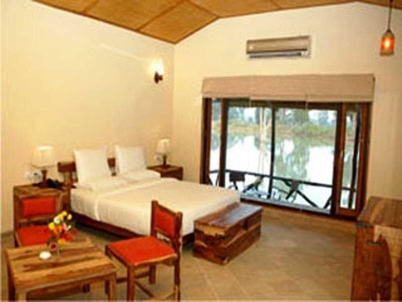 Tiger Lagoon Hotel Bandhavgarh National Park ภายนอก รูปภาพ